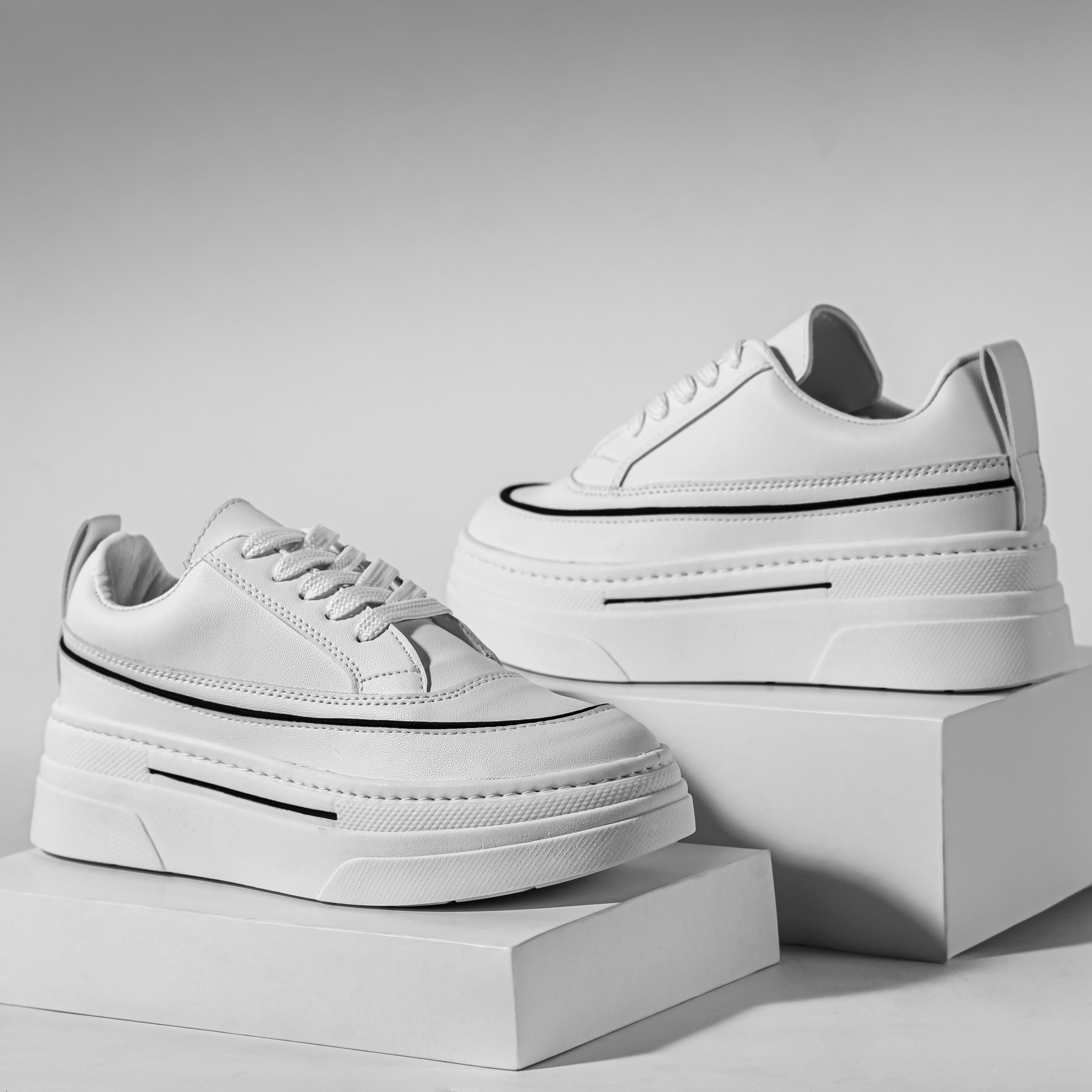 Vista 14 de Premium Bolichero Plataforma Dama - Tallas: 38, Color: Blanco AnimalPrint